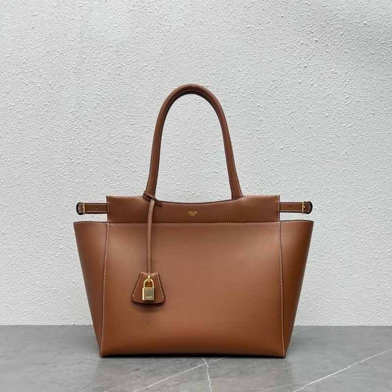 Celine Shoulder Handbag 199773 Brown
